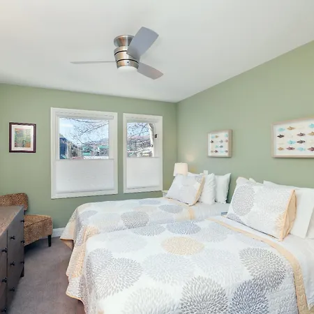Ski In Ski Out 2Nd Floor Sweetly Updated Condo
